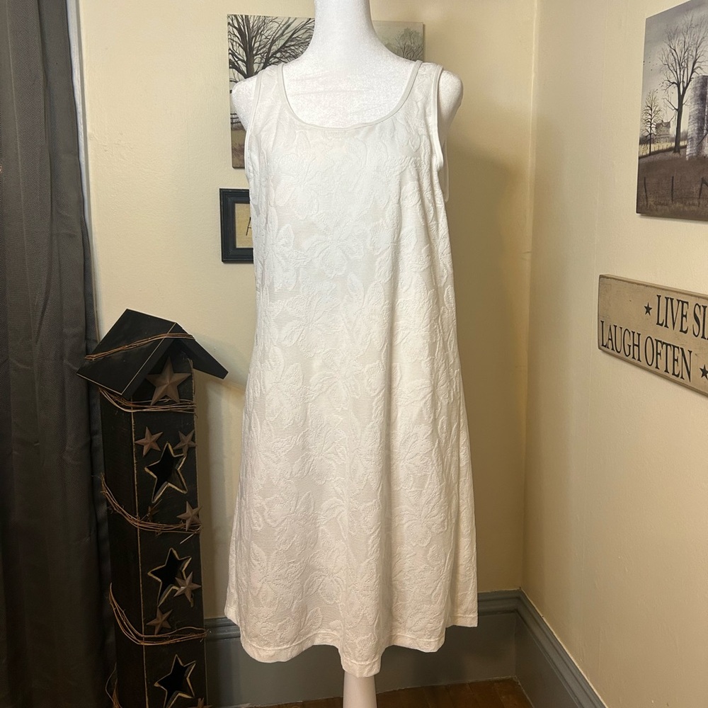 Tommy Bahama White Sleeveless Scoop Neck Midi Dress
